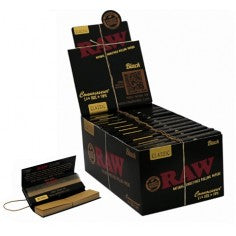 PAPELILLOS BLACK CONNOISSUER CON TIPS 1 1/4 24U-RAW